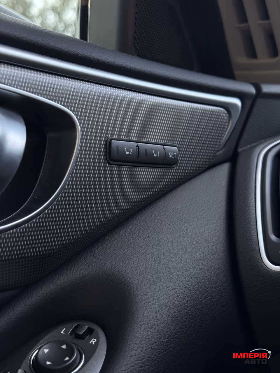 Infiniti Q50 - фото 20