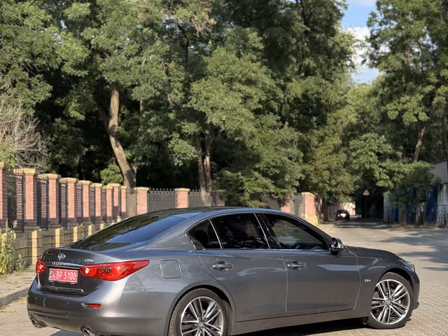 Infiniti Q50 - фото 4
