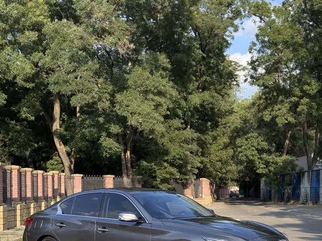 Infiniti Q50 - фото 3
