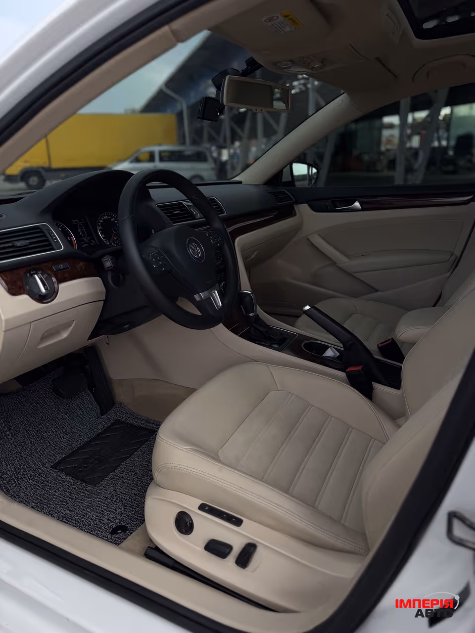 Volkswagen Passat - фото 11