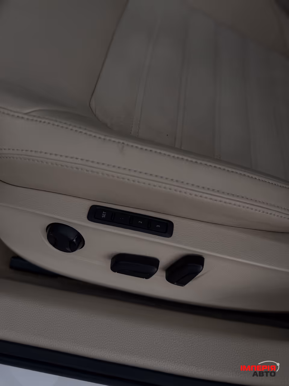 Volkswagen Passat - фото 21