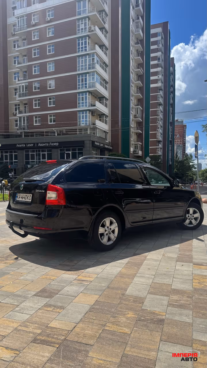 Skoda Octavia - фото 5
