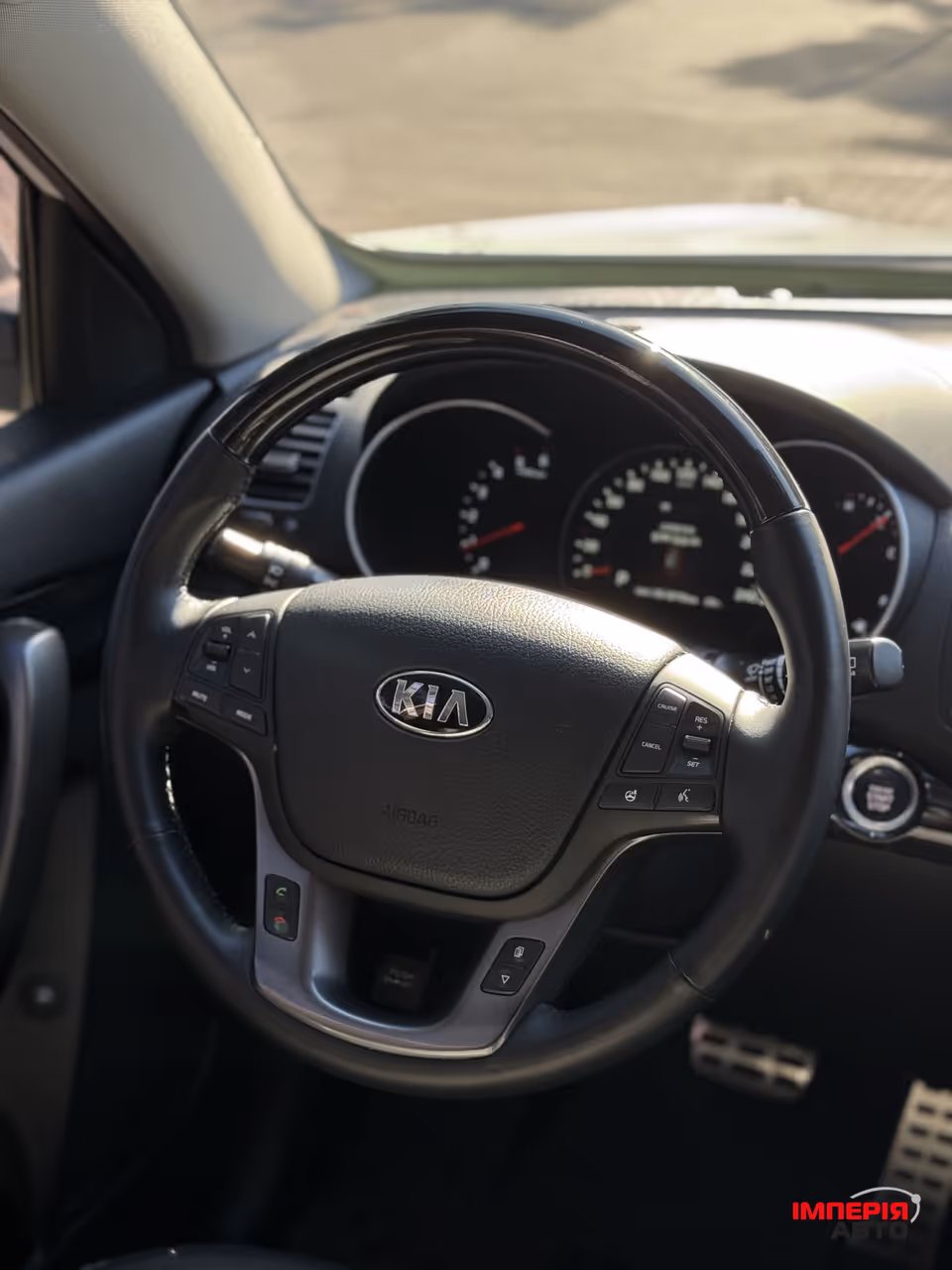 Kia Sorento - фото 13