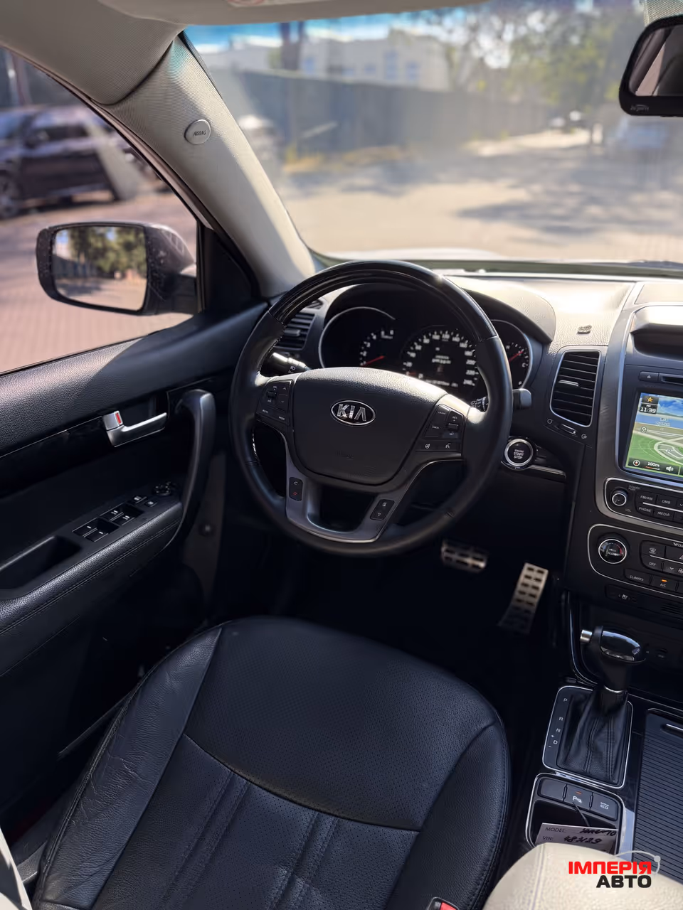 Kia Sorento - фото 8