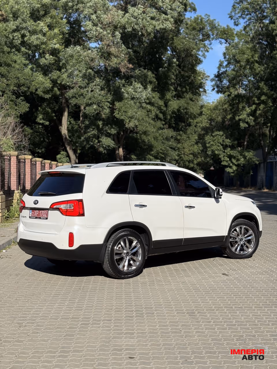 Kia Sorento - фото 4