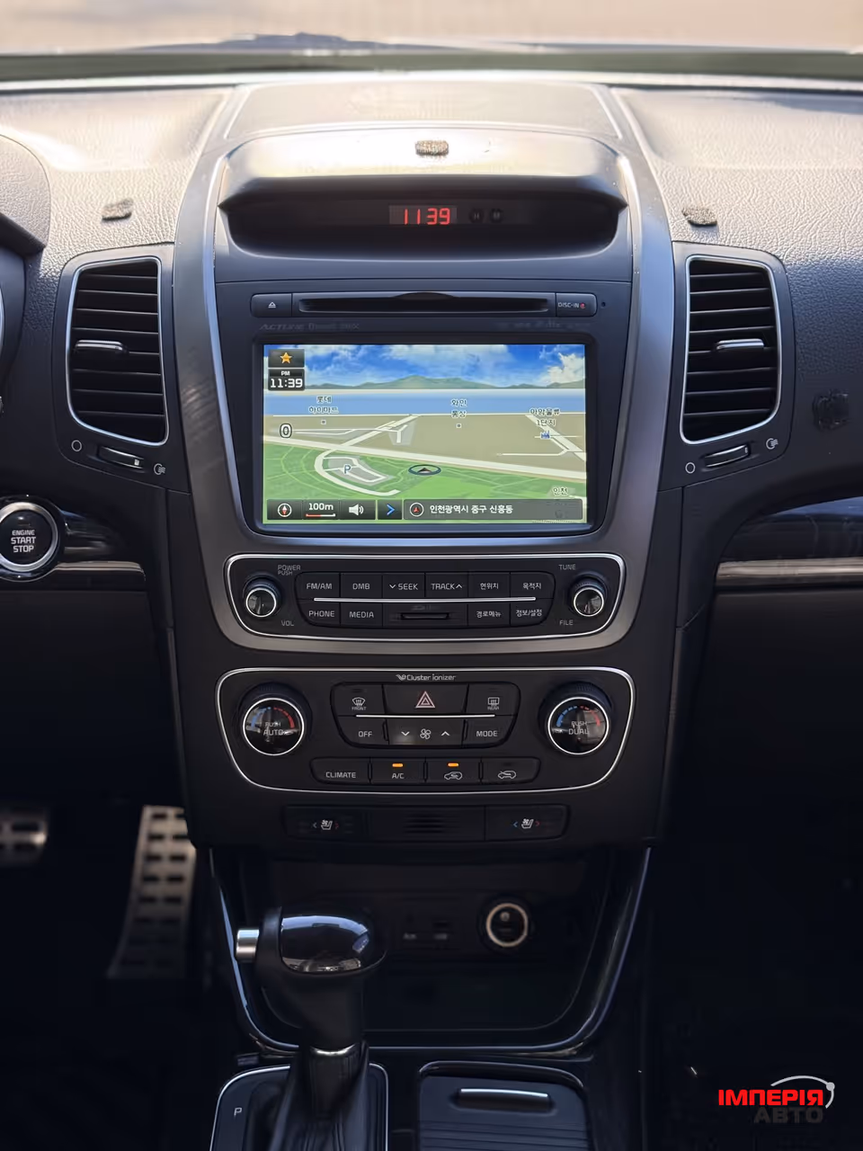 Kia Sorento - фото 10