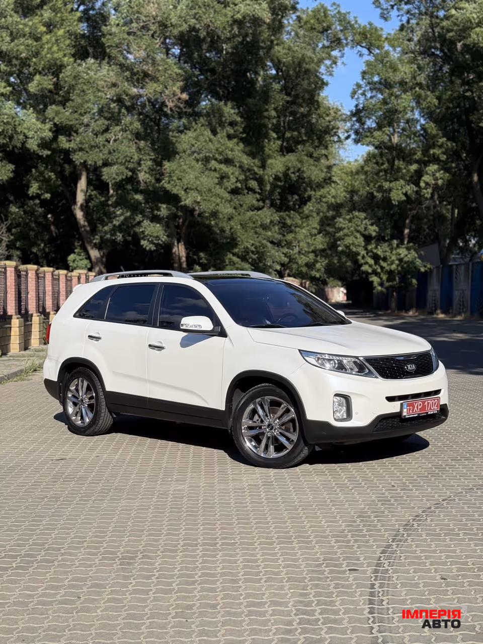 Kia Sorento - фото 3