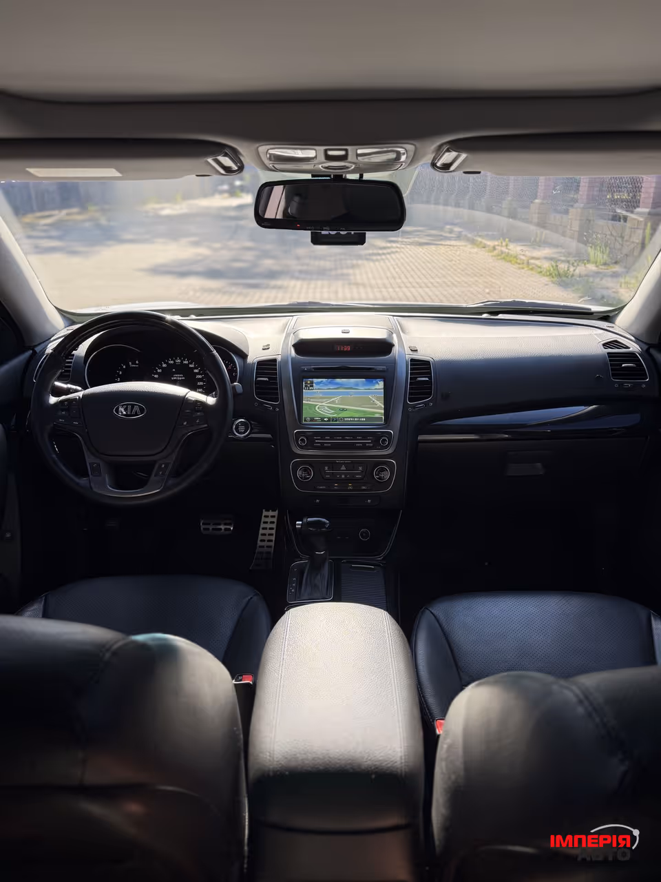 Kia Sorento - фото 7