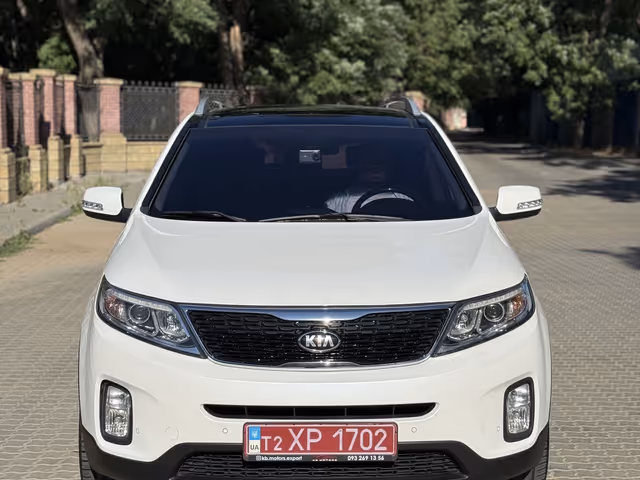 Kia Sorento - фото 2