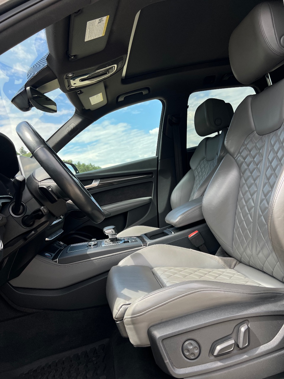 Audi SQ5 - фото 9