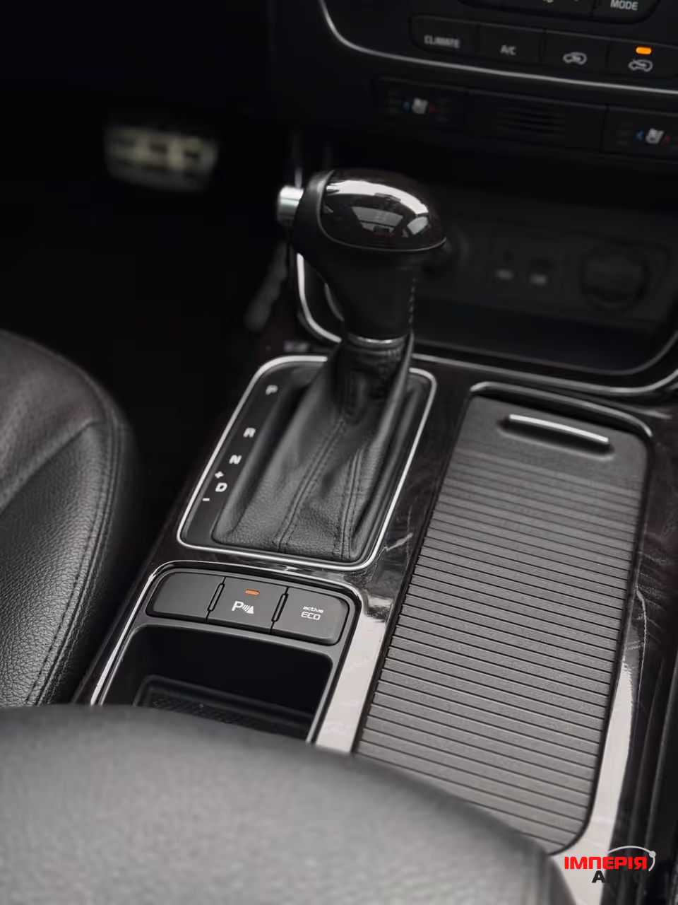 Kia Sorento - фото 12
