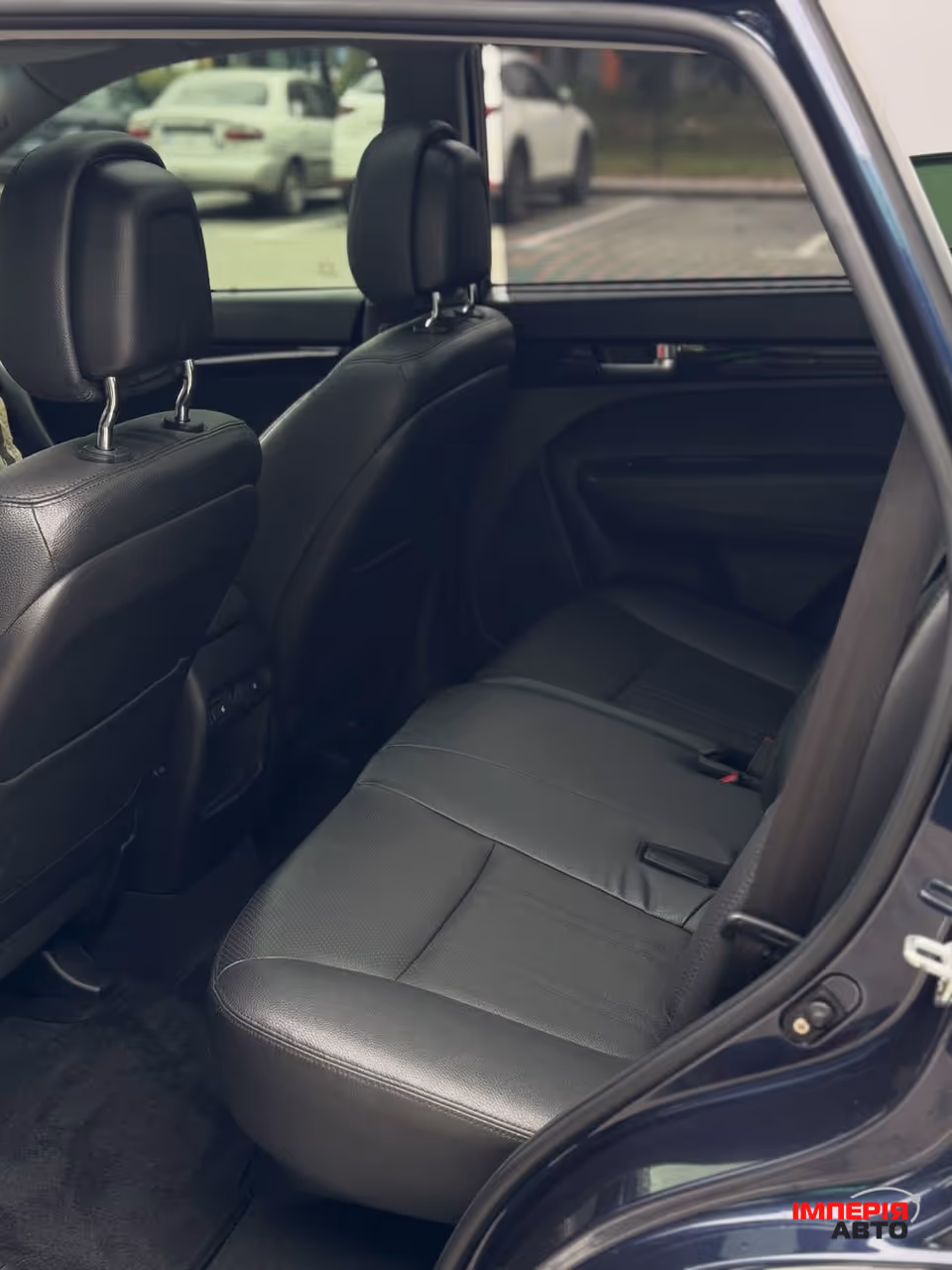 Kia Sorento - фото 16