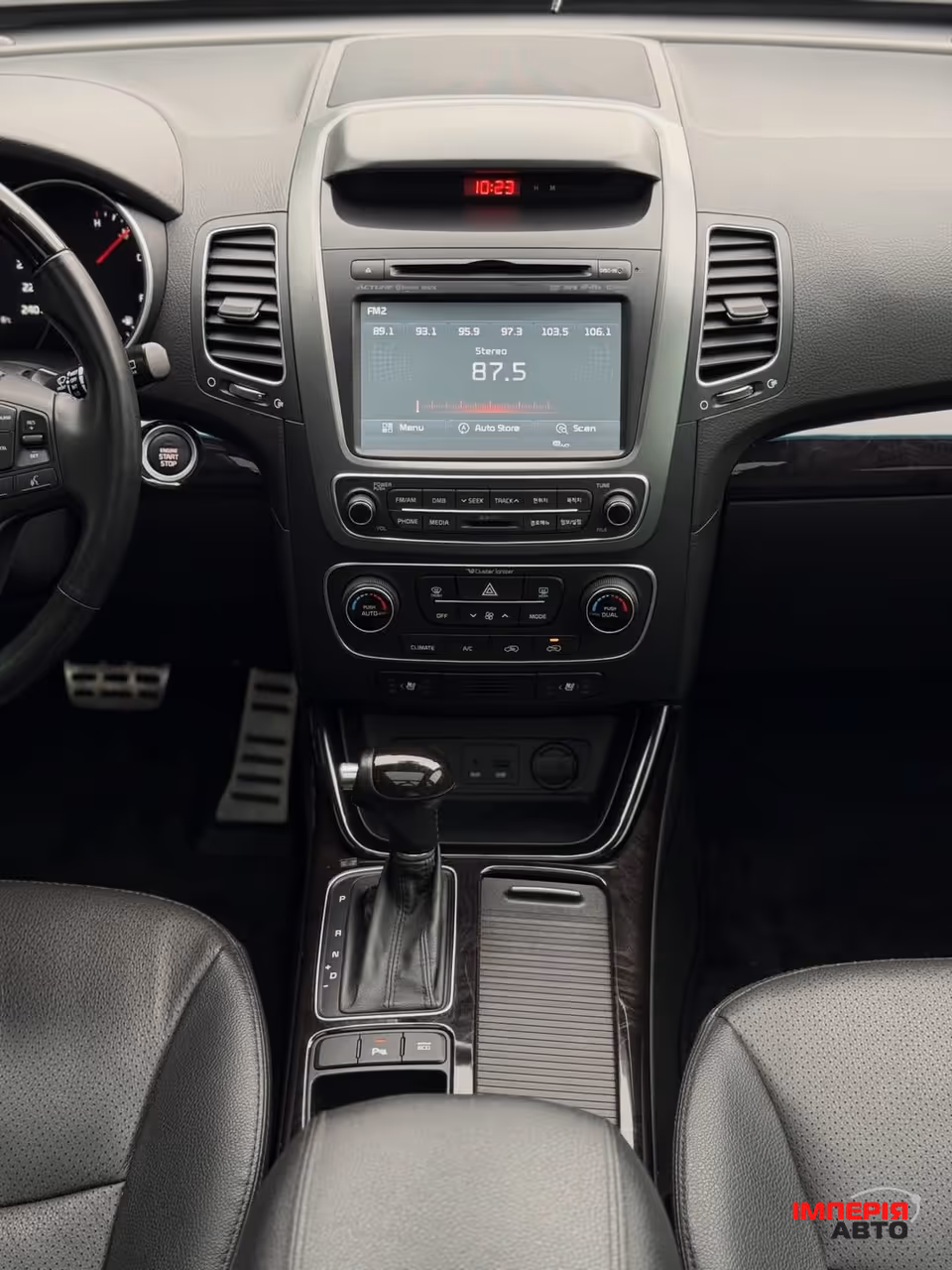 Kia Sorento - фото 10