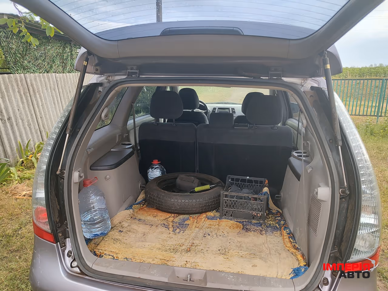 Mitsubishi Grandis - фото 8