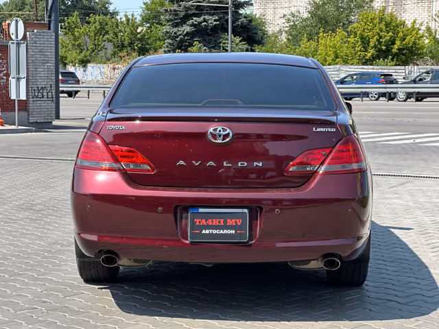 Toyota Avalon - фото 3