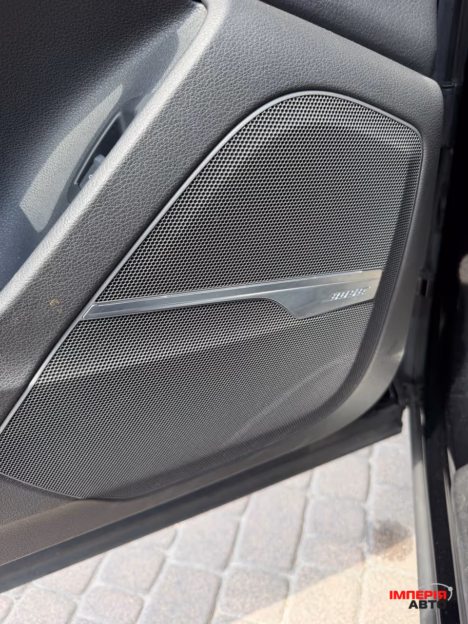 Audi Q7 - фото 18