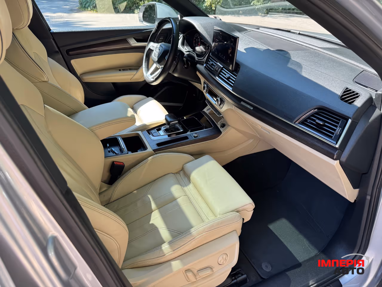 Audi Q5 Sportback - фото 9