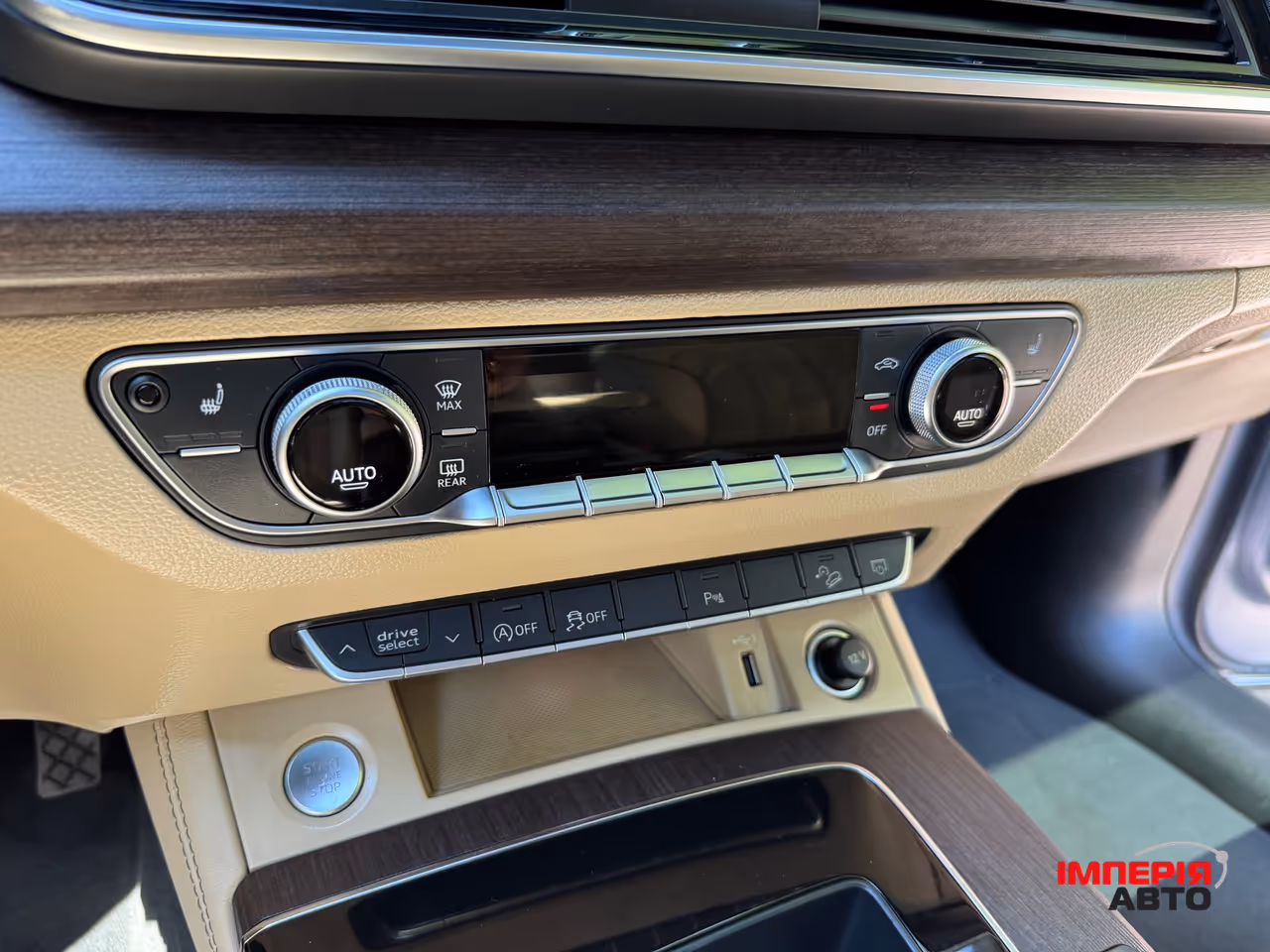 Audi Q5 Sportback - фото 37