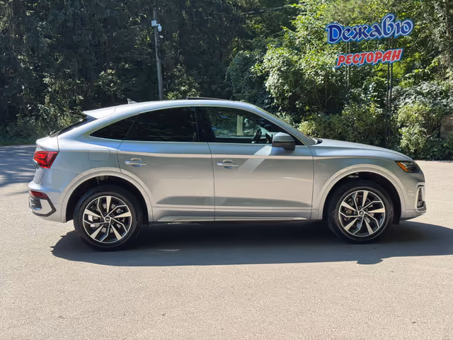 Audi Q5 Sportback - фото 4