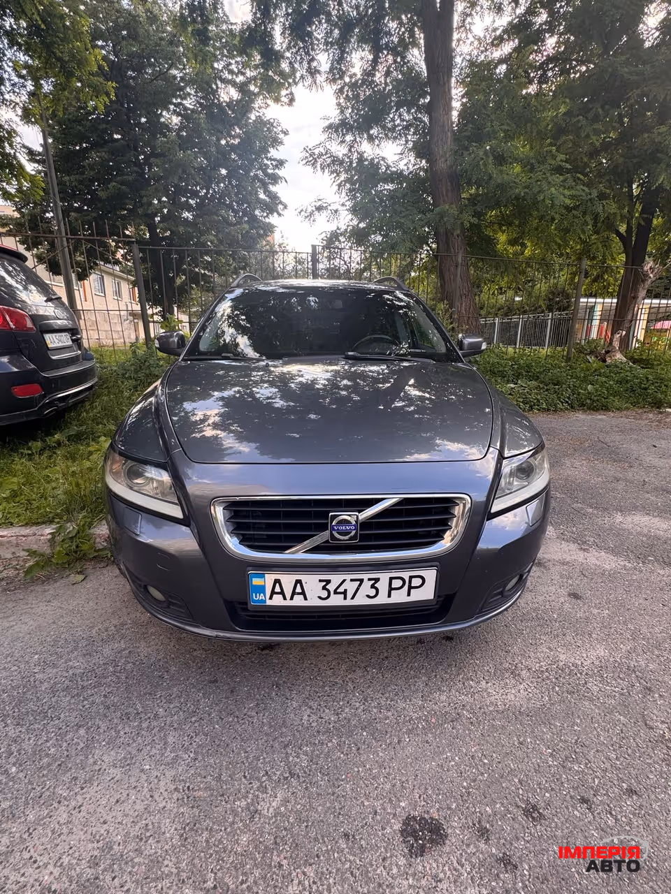 Volvo V50 - фото 1