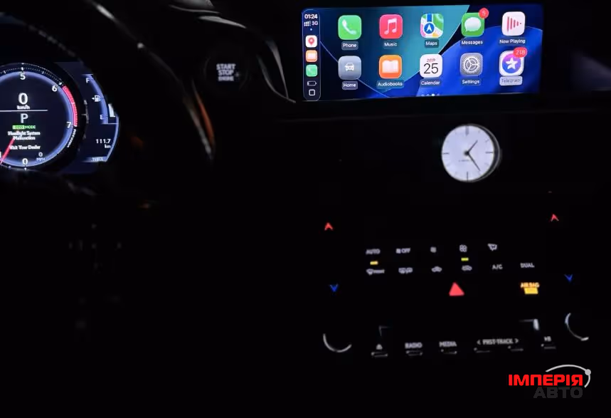 Lexus IS - фото 10