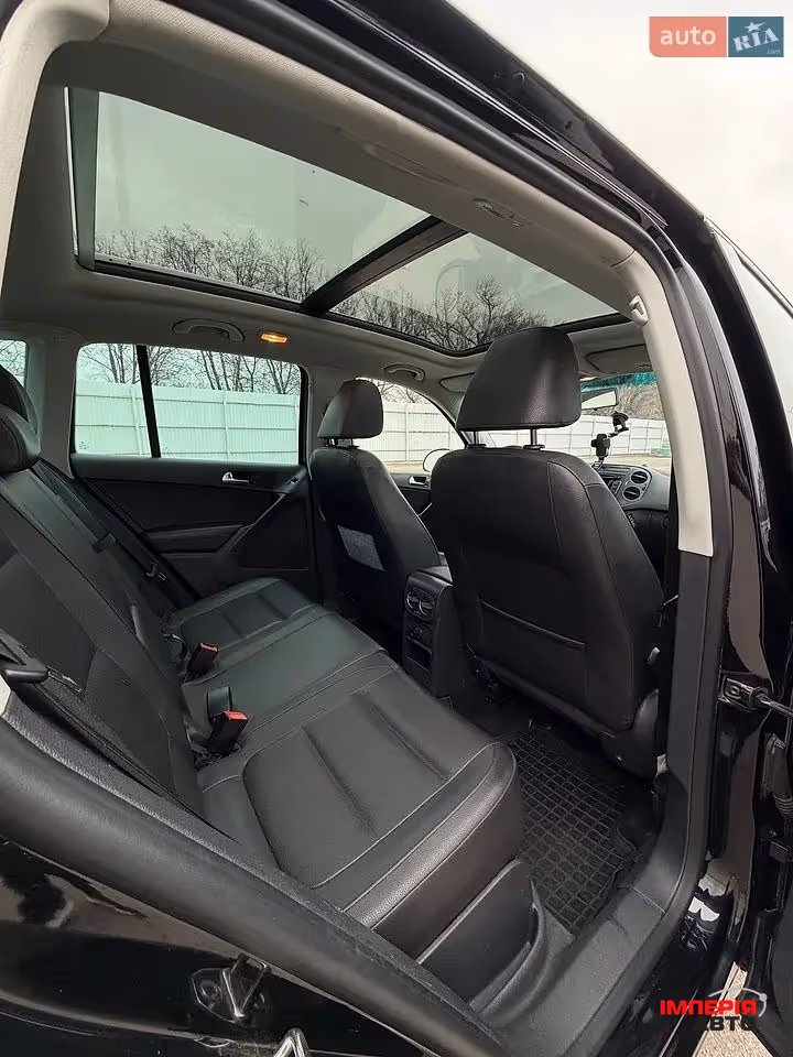 Volkswagen Tiguan - фото 7