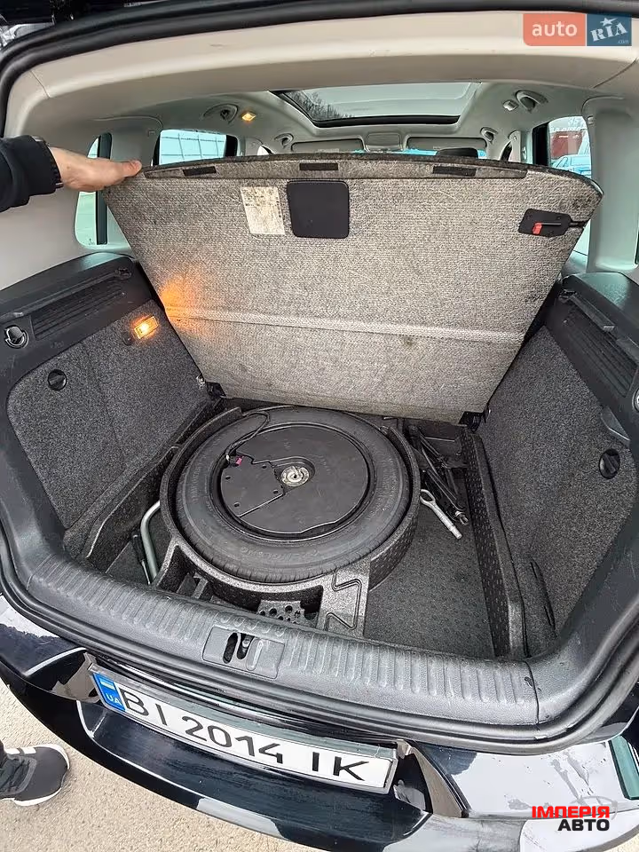 Volkswagen Tiguan - фото 17