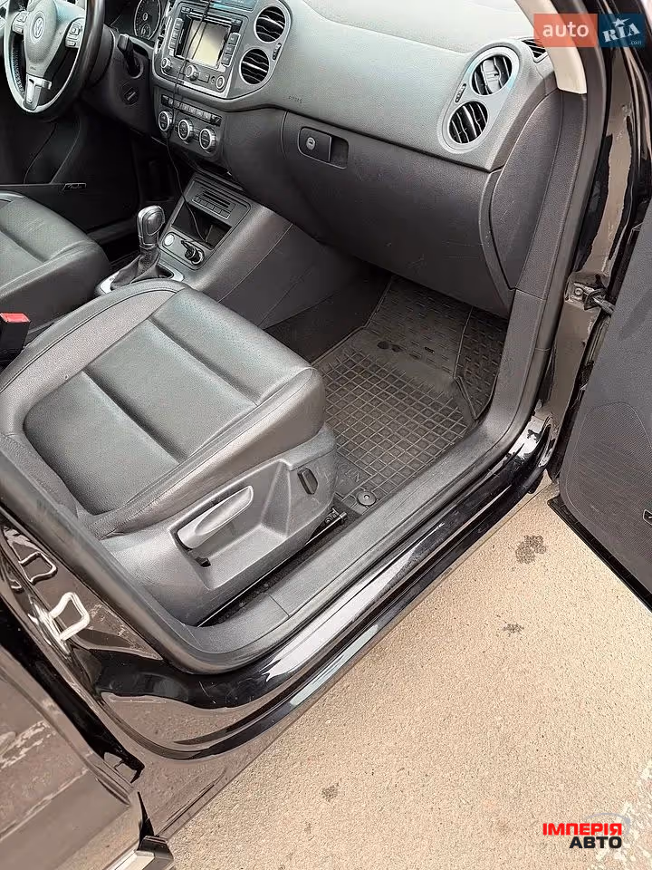 Volkswagen Tiguan - фото 4