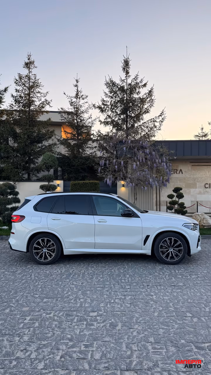 BMW X5 - фото 6
