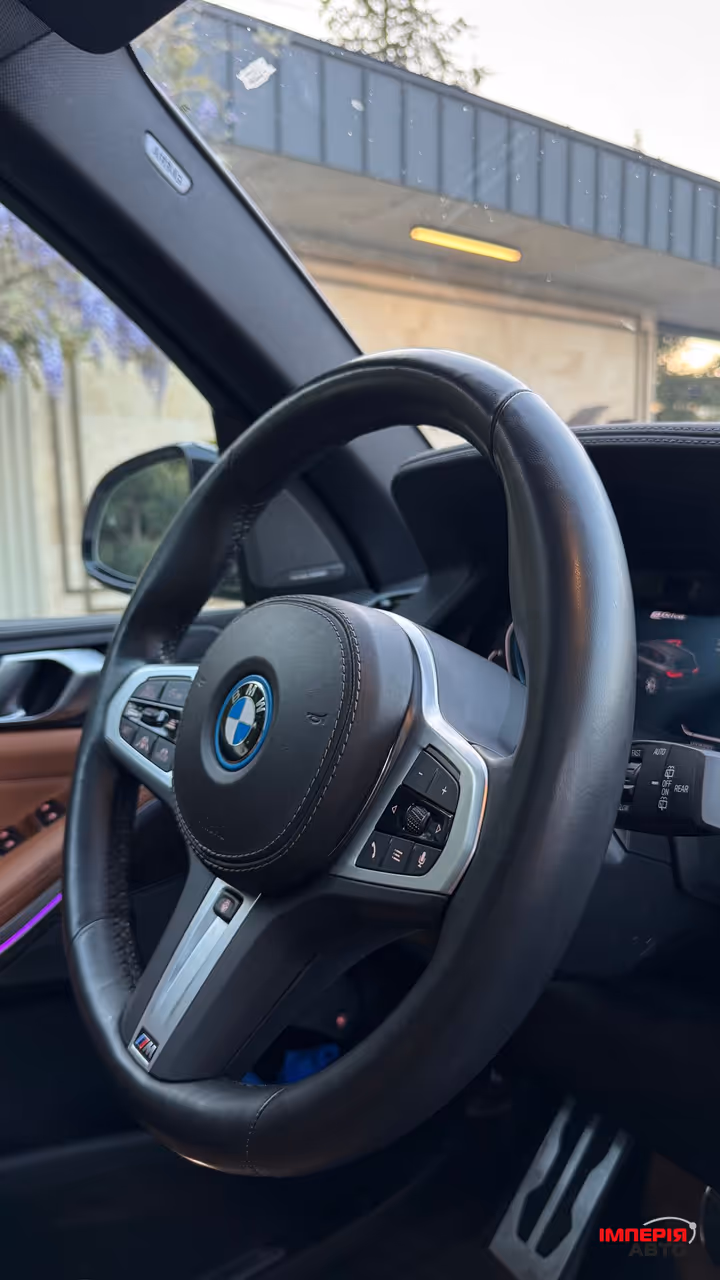BMW X5 - фото 18