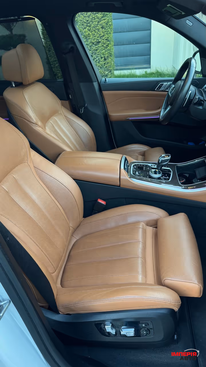 BMW X5 - фото 16
