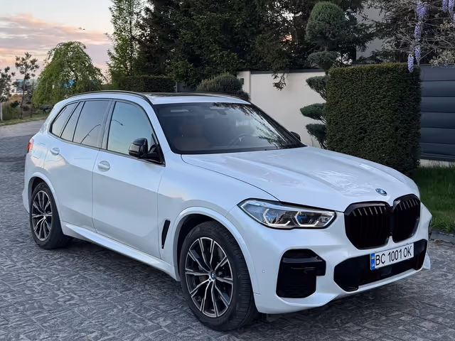 BMW X5 - фото 5