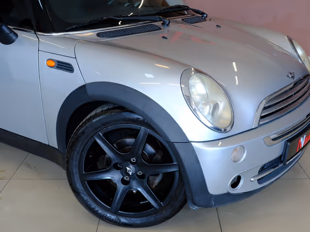 Mini Hatch - зображення 3