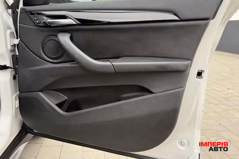 BMW X1 - фото 13