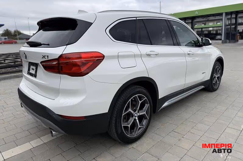 BMW X1 - фото 4