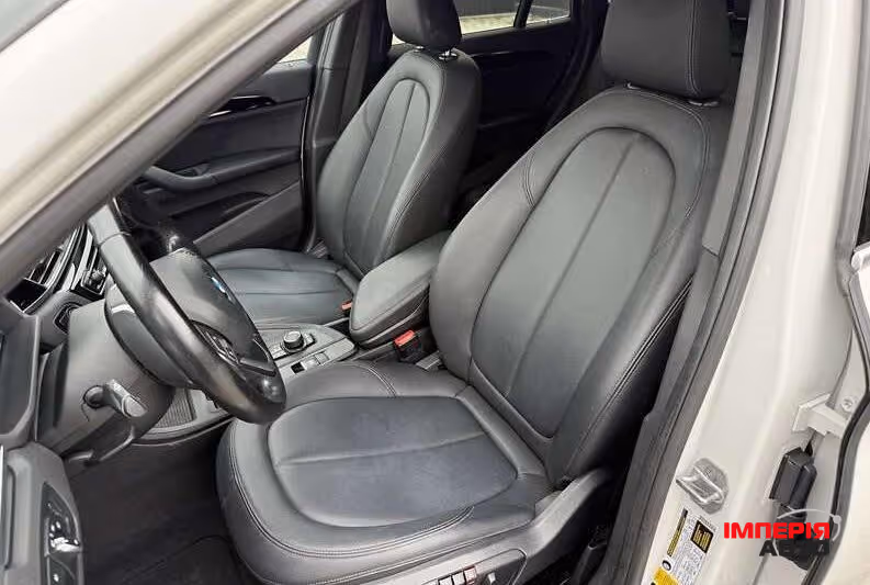 BMW X1 - фото 7