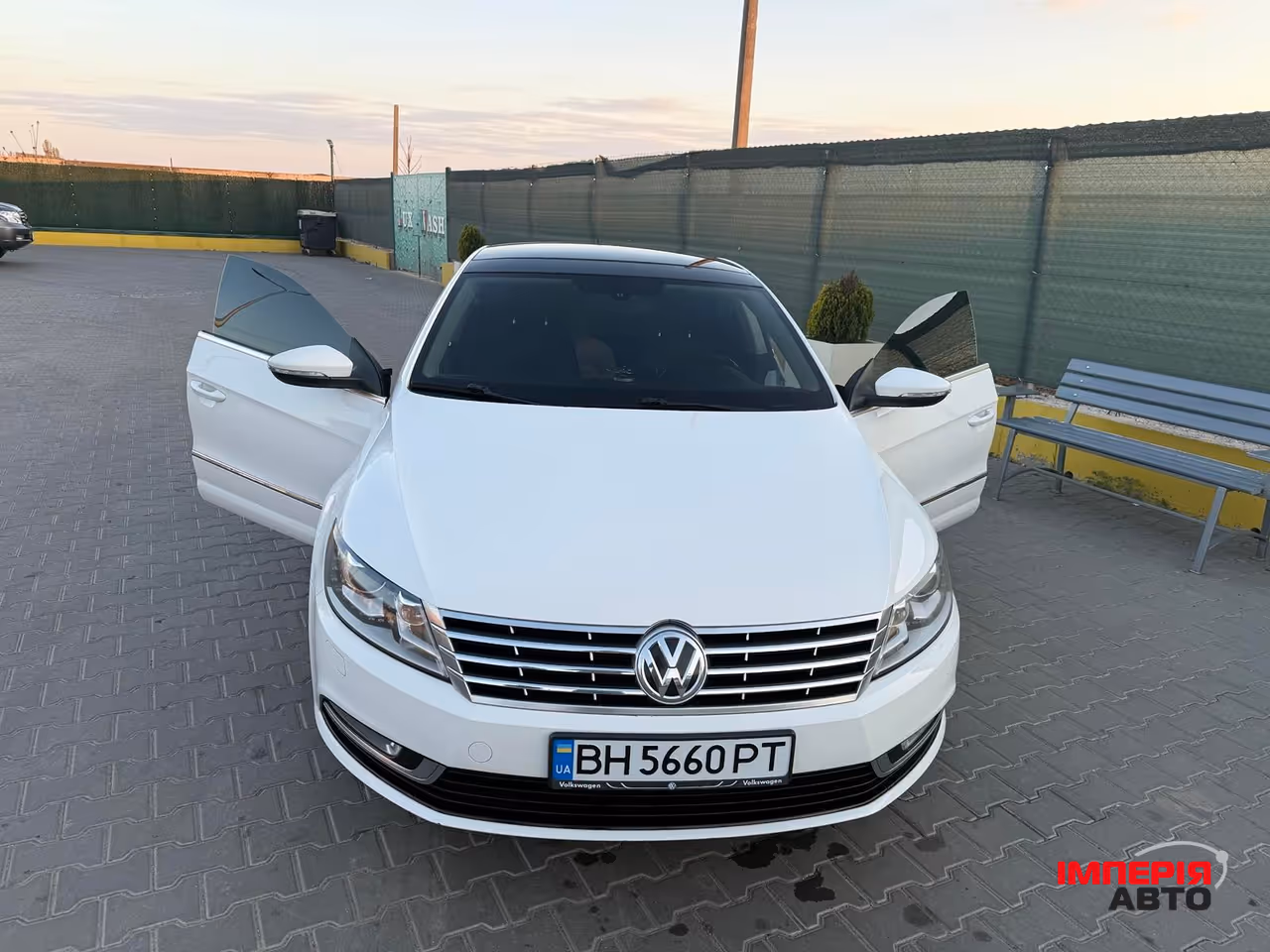 Volkswagen Passat CC - фото 9