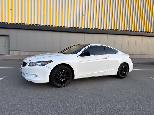 Honda Accord - фото 1