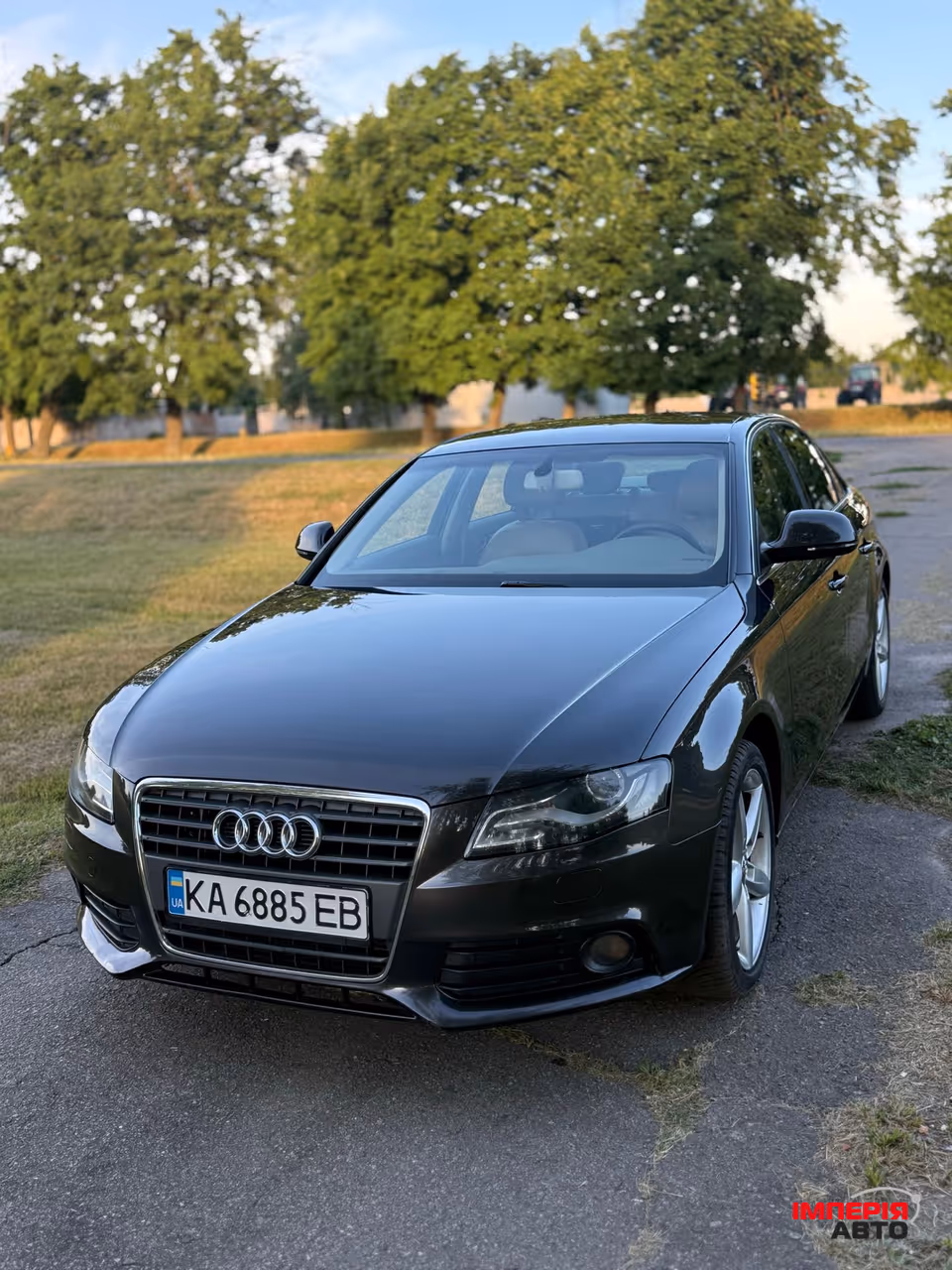 Audi A4 - фото 8