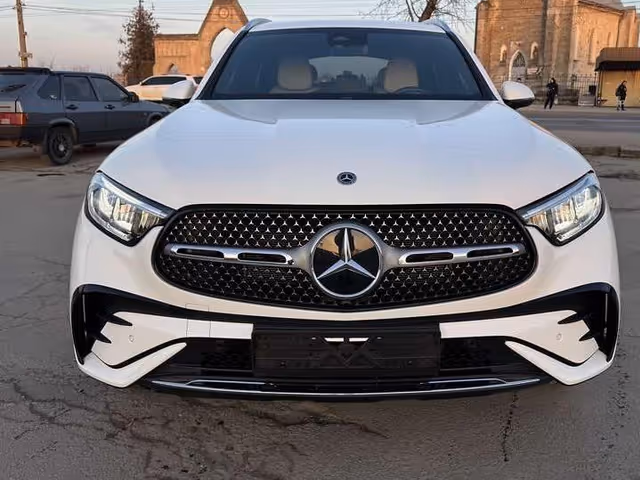 Mercedes-Benz GLC - фото 3