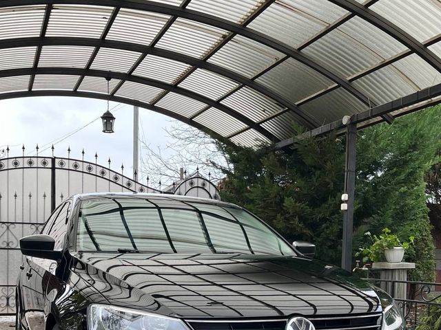 Volkswagen Jetta 2015, Первомайськ, $8 600 - зображення 2