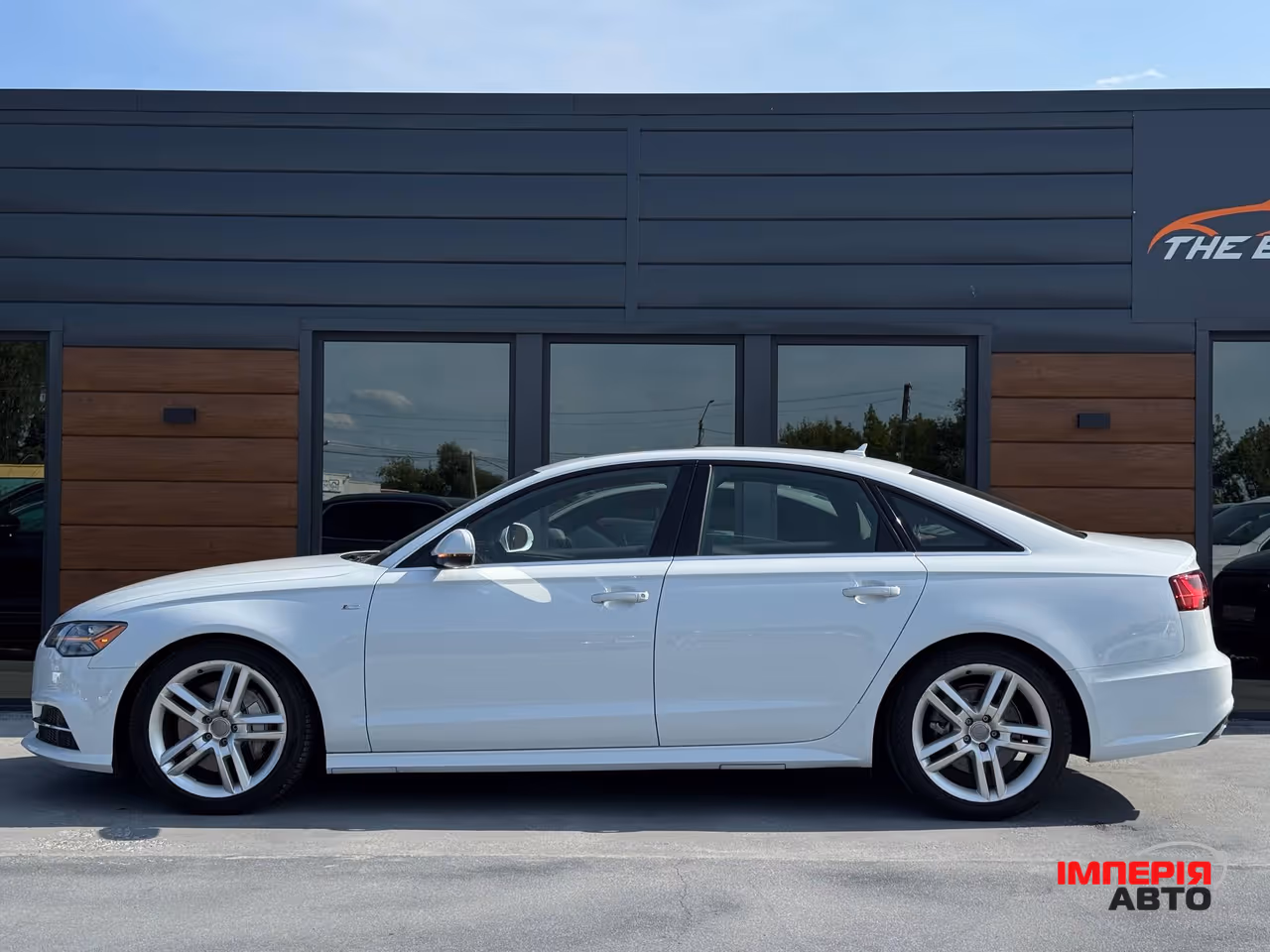 Audi A6 - фото 16