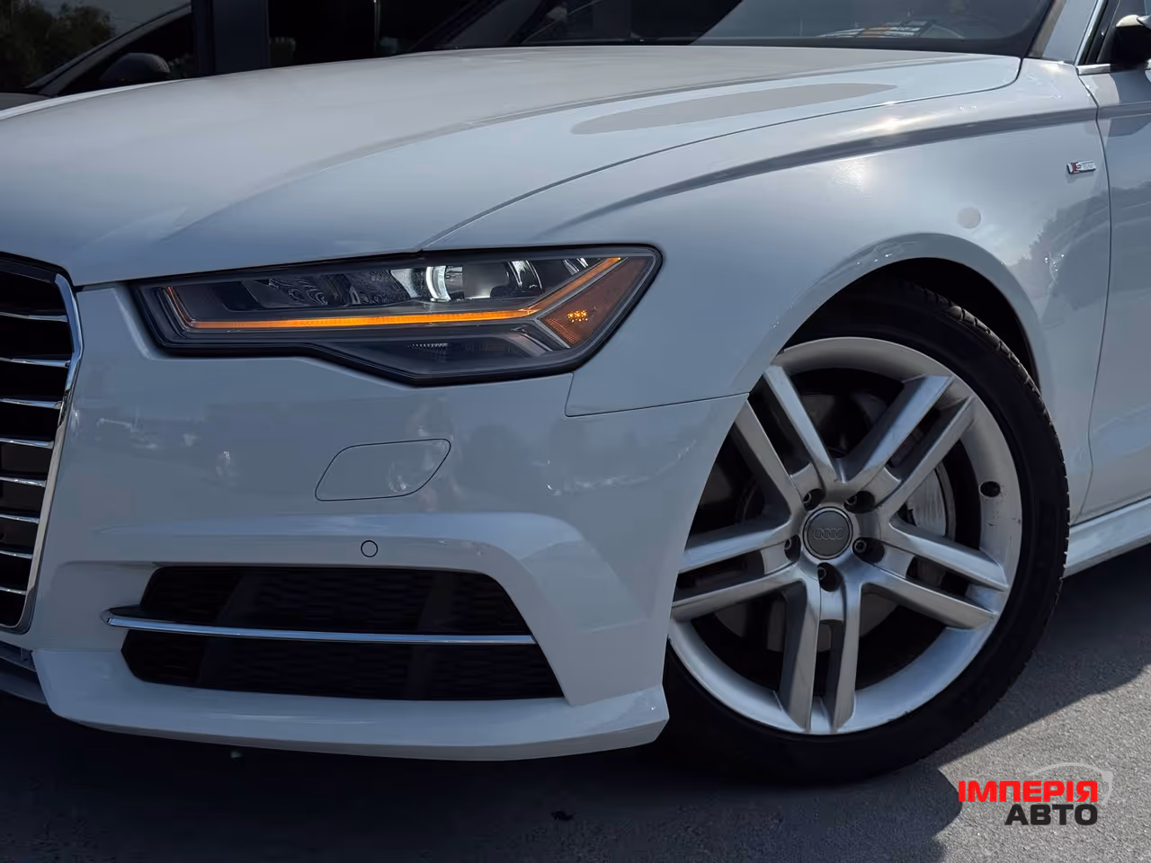 Audi A6 - фото 3
