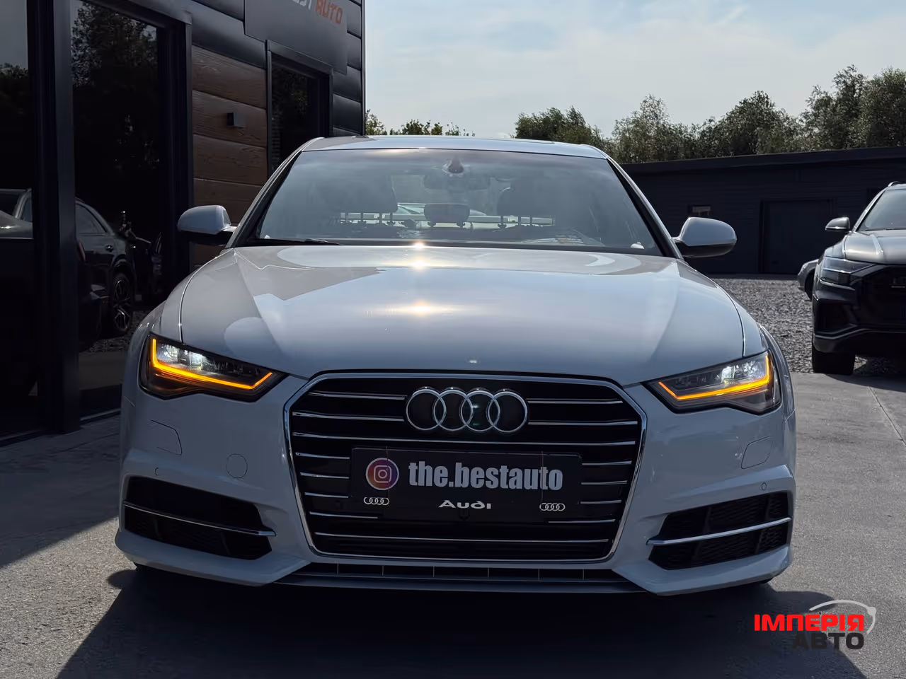 Audi A6 - фото 10