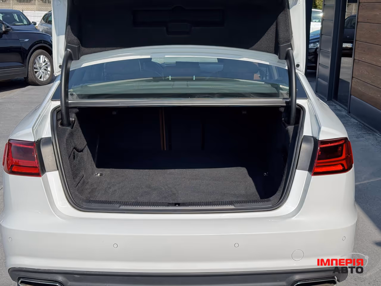 Audi A6 - фото 23