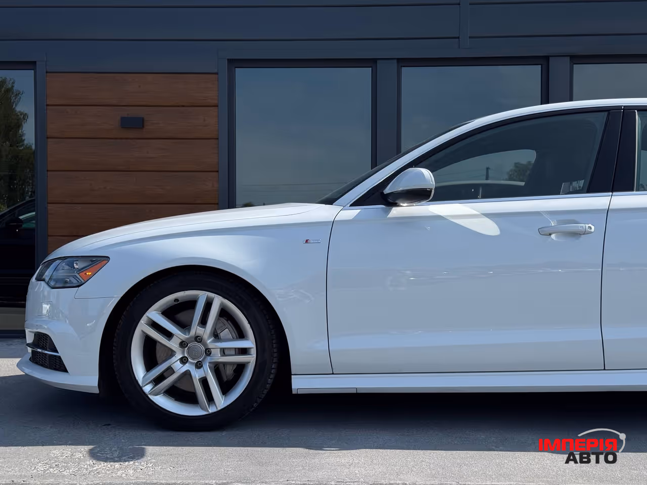 Audi A6 - фото 17