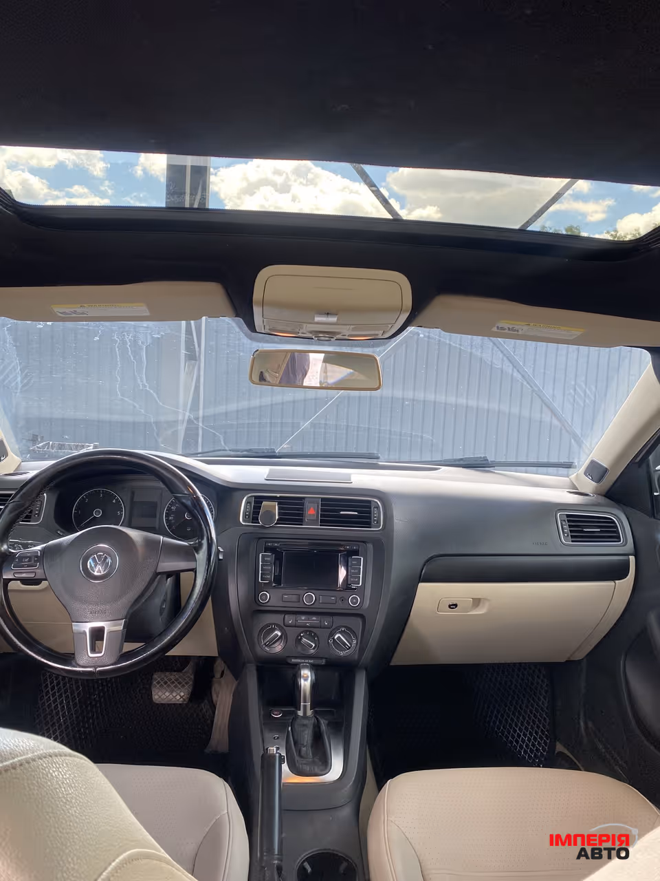 Volkswagen Jetta - фото 11