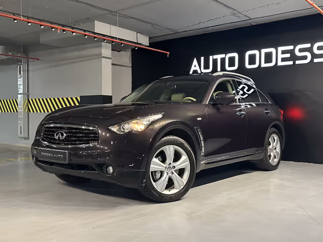 Infiniti FX - фото 1