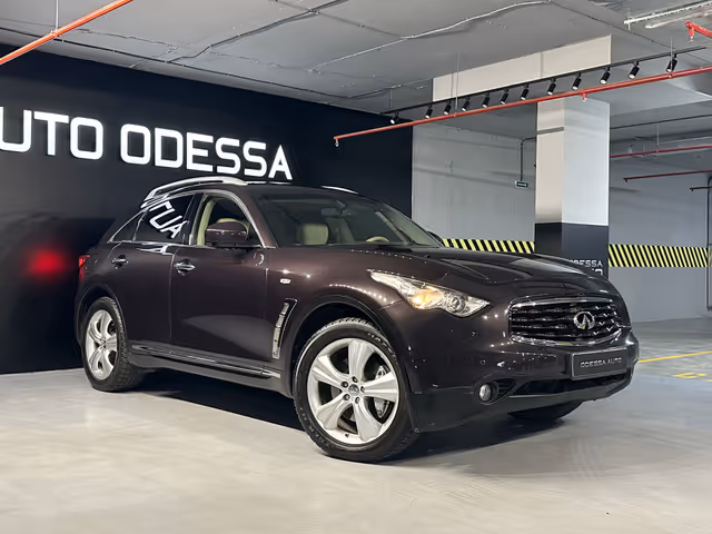 Infiniti FX - фото 3