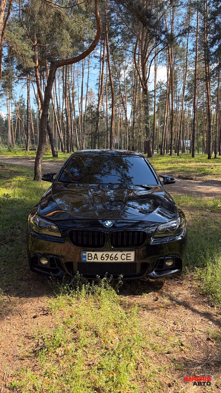 BMW 5 серії - фото 1